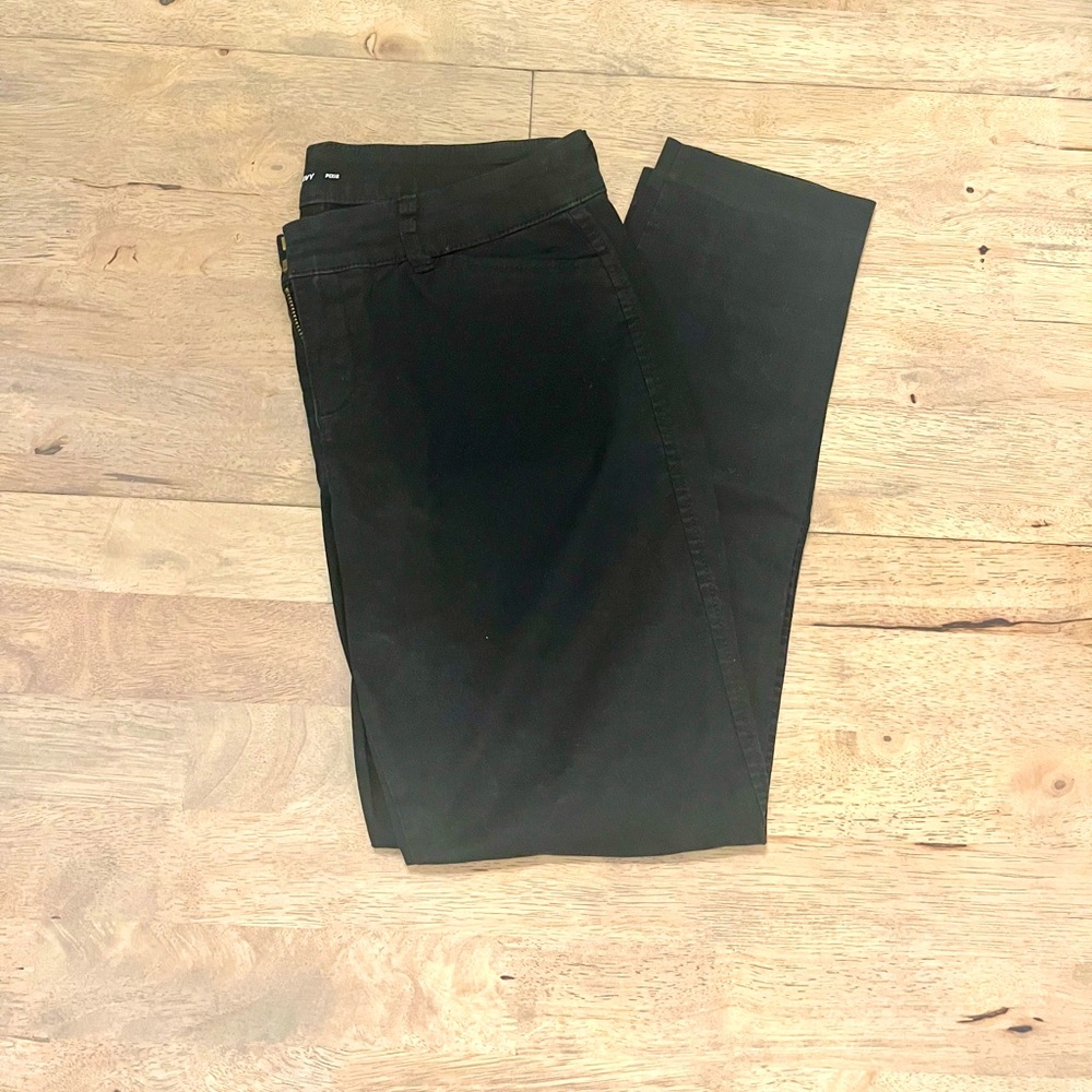 Old Navy Pixie Pant